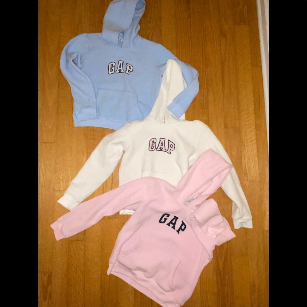 Juniors Small GAP Hoodie